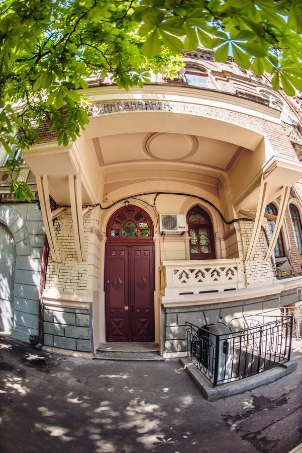 Hipstel Hostel Odessa Exterior photo